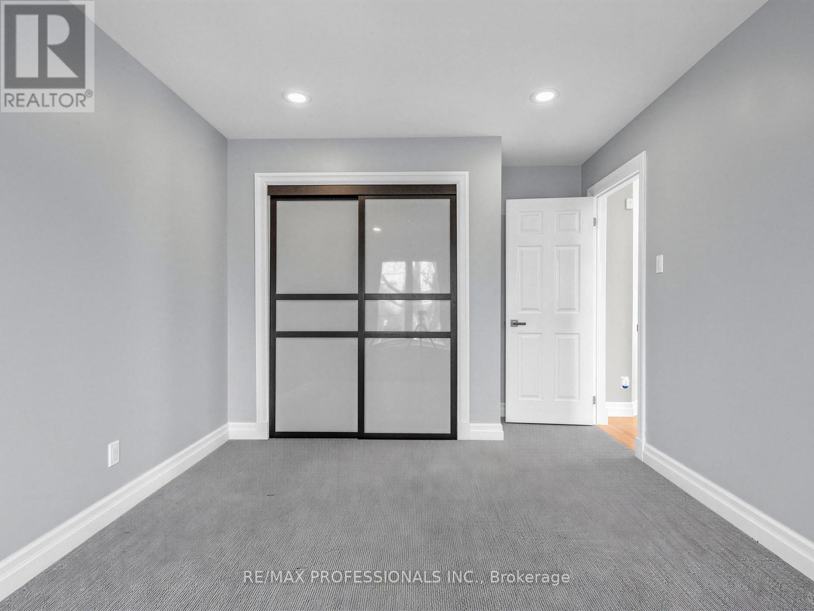 23 Mckayfield Road, Toronto, Ontario  M4J 4P6 - Photo 23 - E12923334