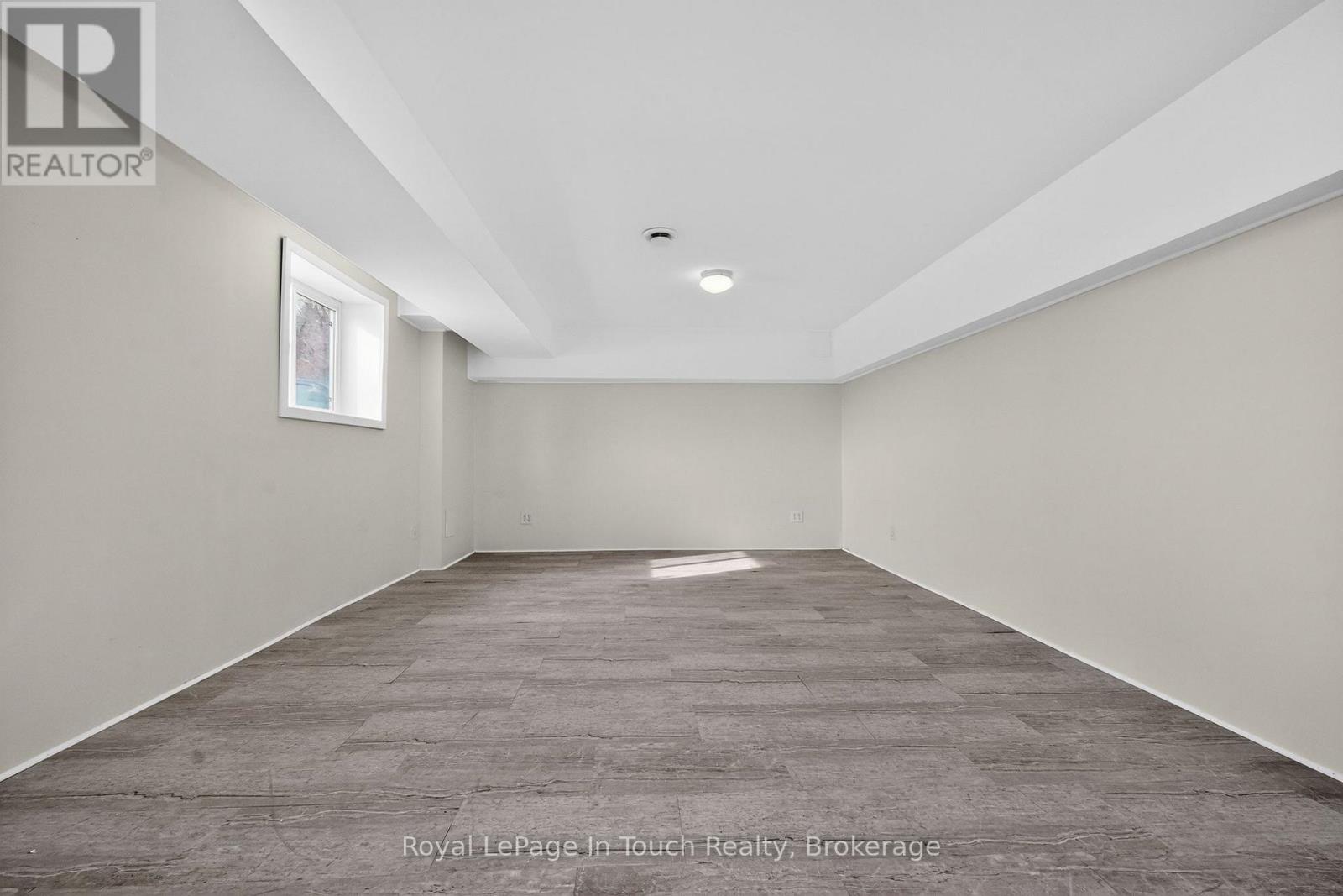 9732 93 Highway, Midland, Ontario  L4R 4L9 - Photo 32 - S12925192