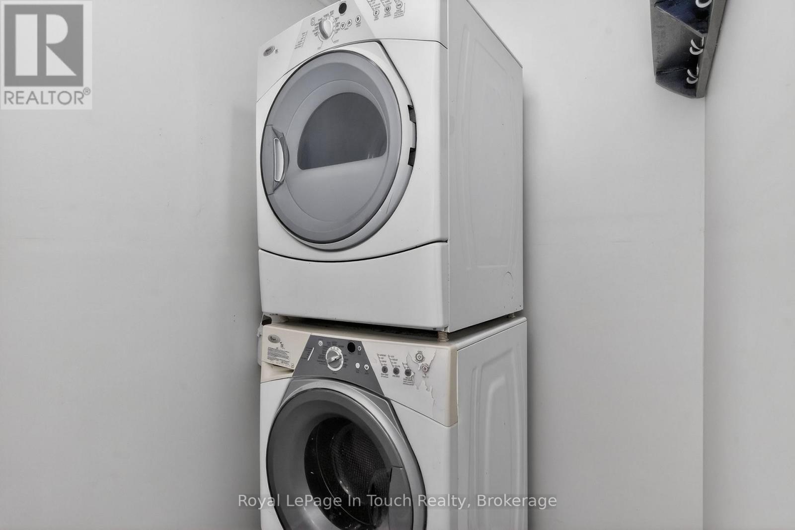 9732 93 Highway, Midland, Ontario  L4R 4L9 - Photo 38 - S12925192