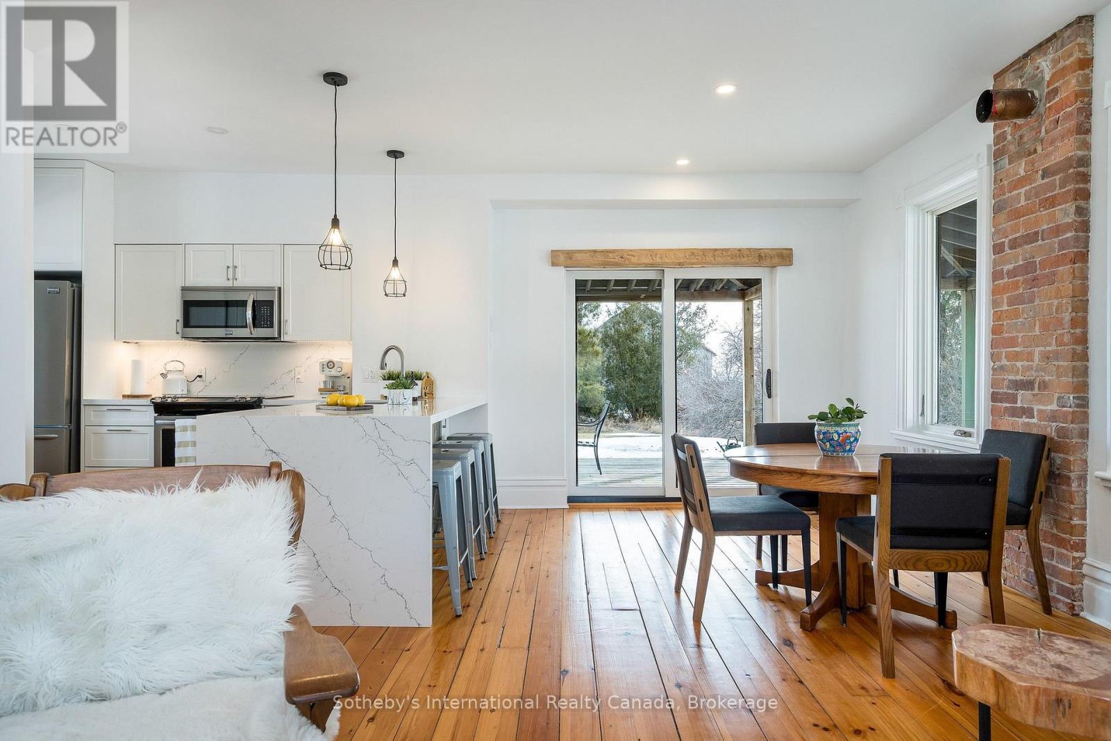 1943 Fairgrounds Road S, Clearview, Ontario  L0M 1G0 - Photo 24 - S12925334