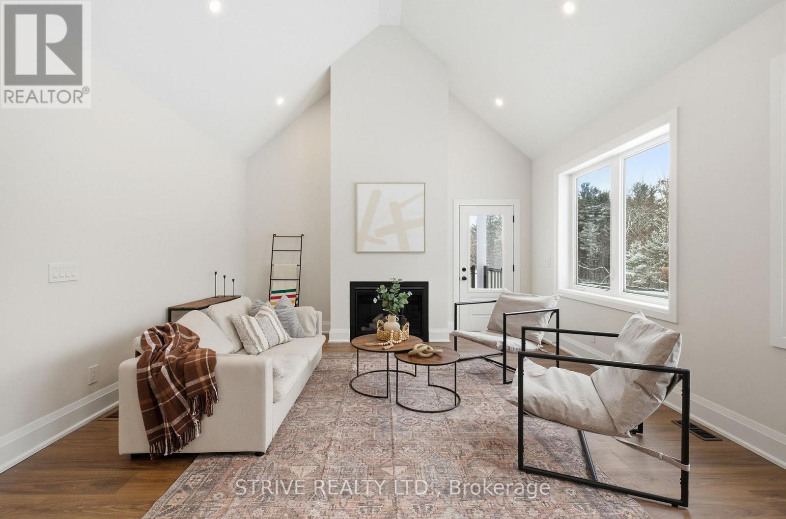 29 Northland Court, Oro-Medonte, Ontario  L9J 1C4 - Photo 10 - S12925354