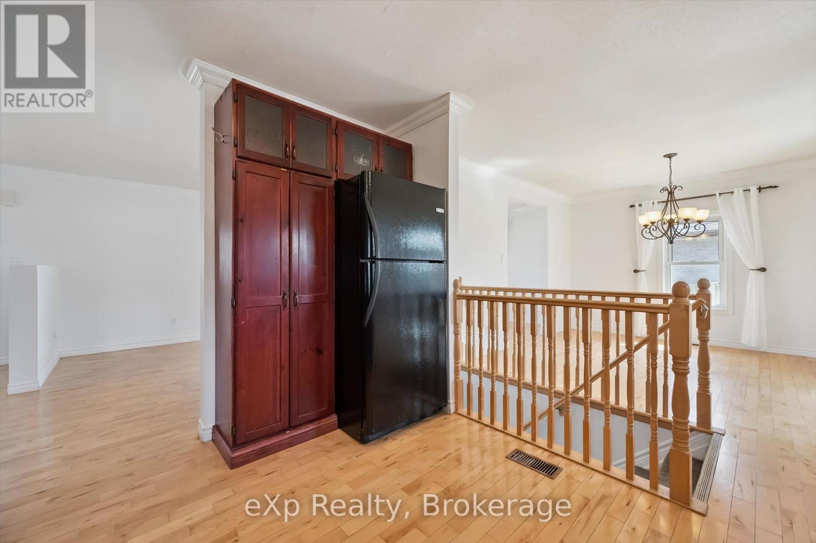 184 Stevenson Street N, Guelph (St. George's), Ontario  N1E 5A8 - Photo 21 - X12925214