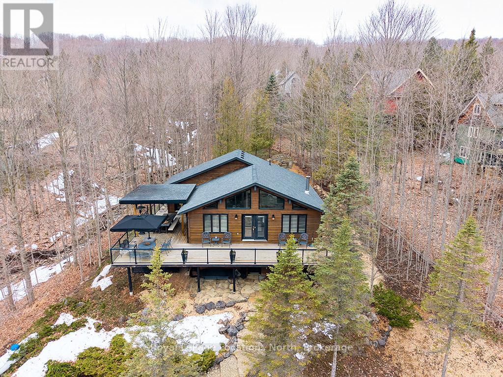 112 Amik Court, Grey Highlands, Ontario  N0C 1G0 - Photo 2 - X12925260