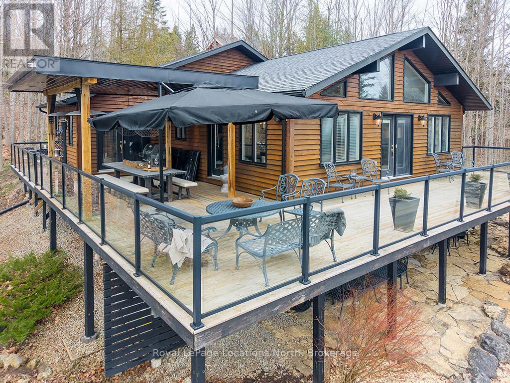 112 Amik Court, Grey Highlands, Ontario  N0C 1G0 - Photo 23 - X12925260