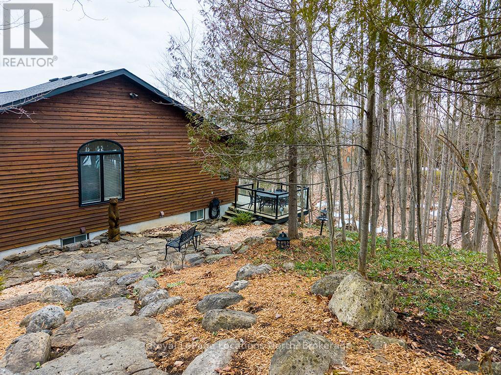 112 Amik Court, Grey Highlands, Ontario  N0C 1G0 - Photo 28 - X12925260