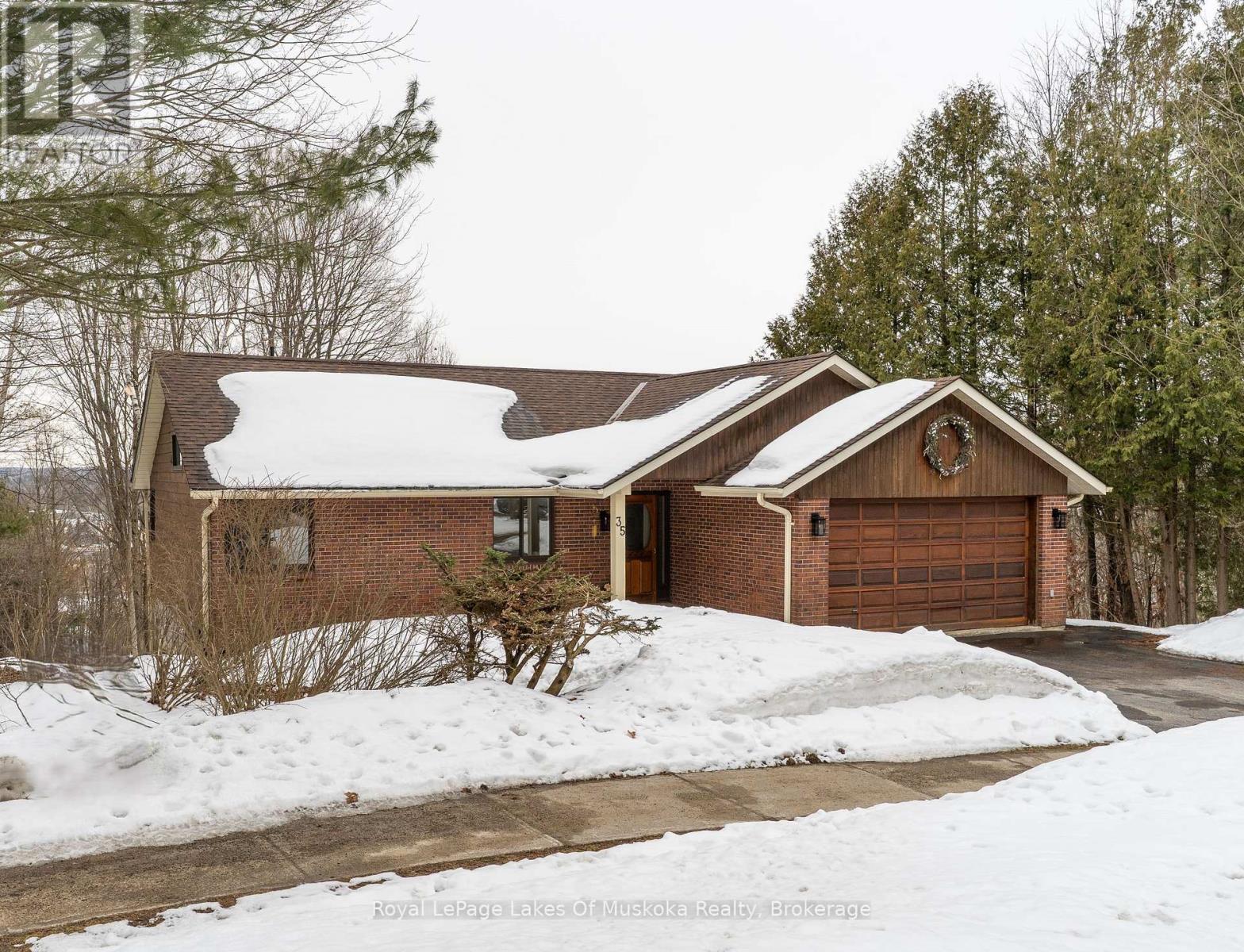 35 WESTVALE DRIVE, Bracebridge, Ontario