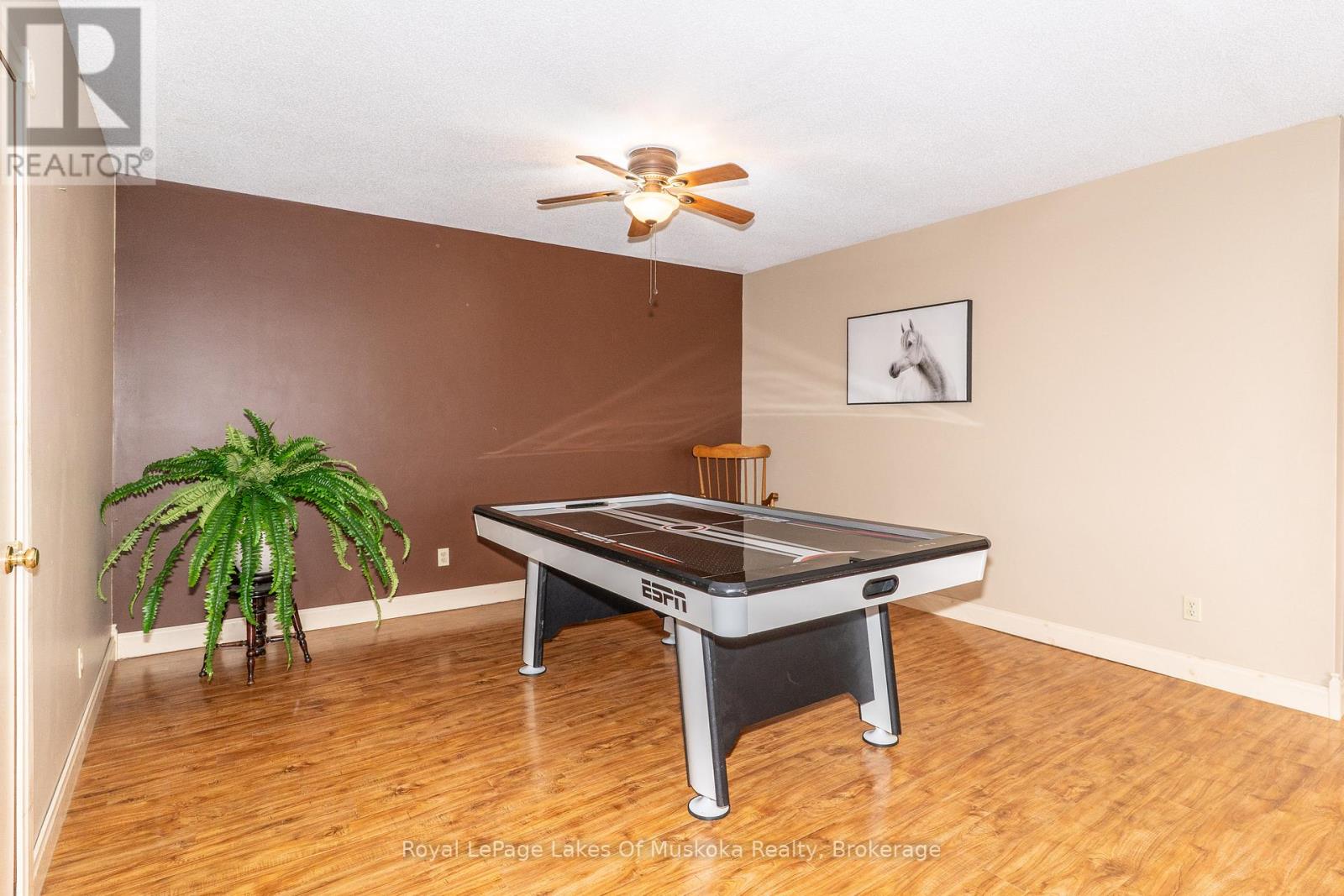 35 Westvale Drive, Bracebridge (Monck (Bracebridge)), Ontario  P1L 1B5 - Photo 22 - X12925330