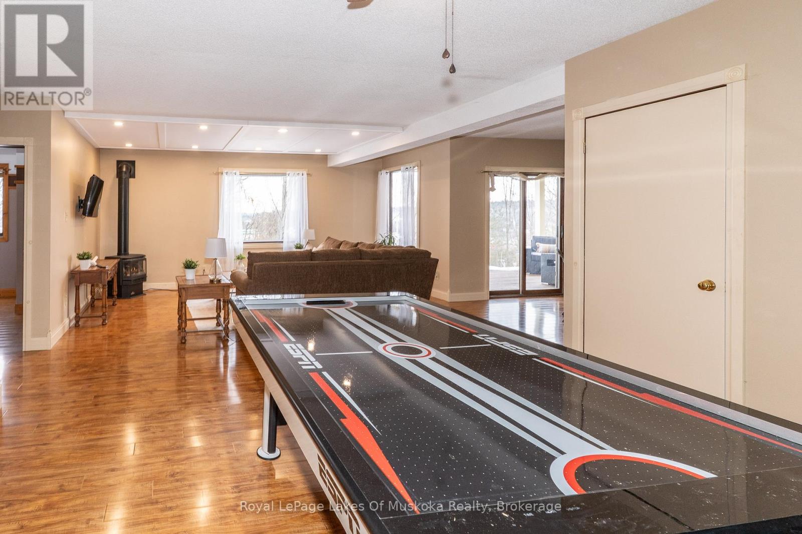 35 Westvale Drive, Bracebridge (Monck (Bracebridge)), Ontario  P1L 1B5 - Photo 24 - X12925330