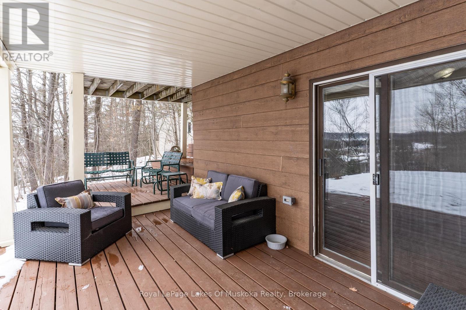 35 Westvale Drive, Bracebridge (Monck (Bracebridge)), Ontario  P1L 1B5 - Photo 36 - X12925330