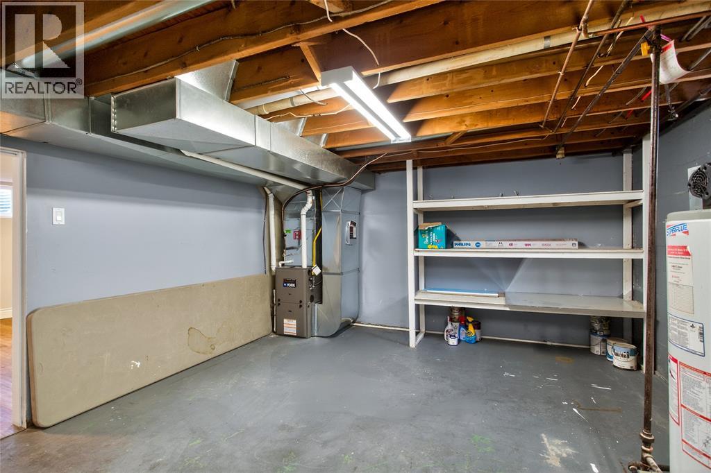 816 Wellington Street, Sarnia, Ontario  N7T 1J5 - Photo 24 - 26006308