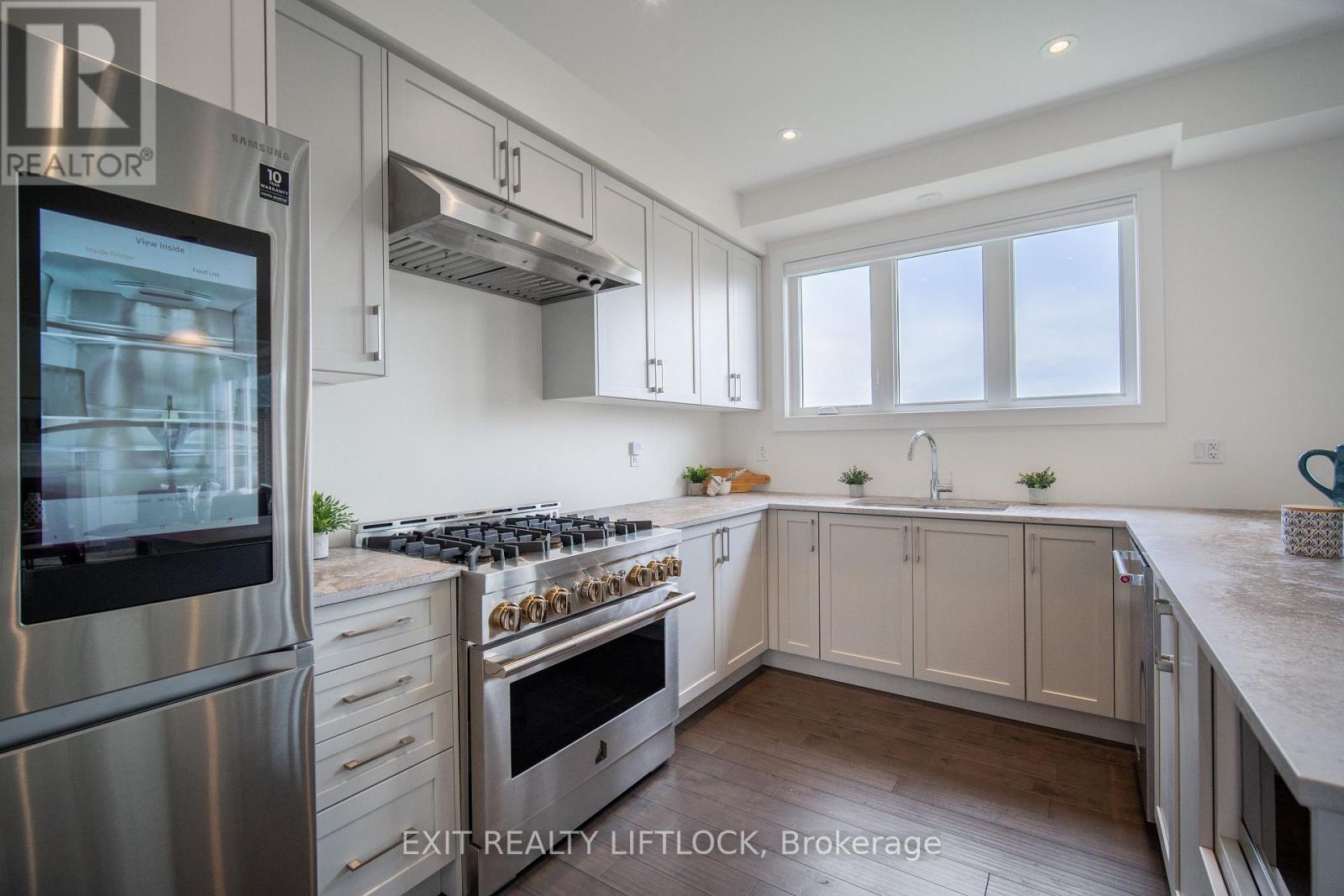 9 Wishing Well Lane, Otonabee-South Monaghan, Ontario  K9J 0K6 - Photo 14 - X12925120