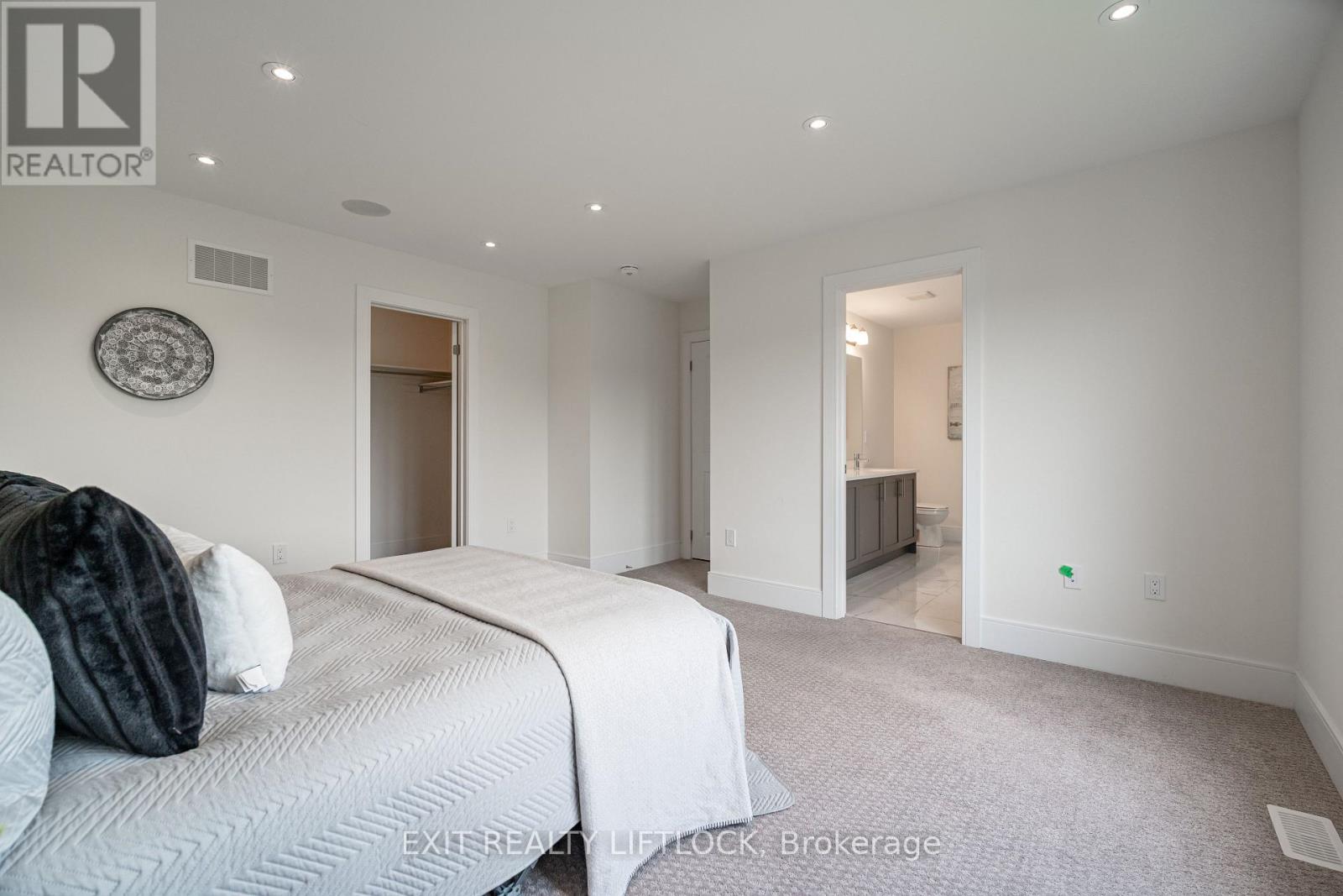 9 Wishing Well Lane, Otonabee-South Monaghan, Ontario  K9J 0K6 - Photo 20 - X12925120