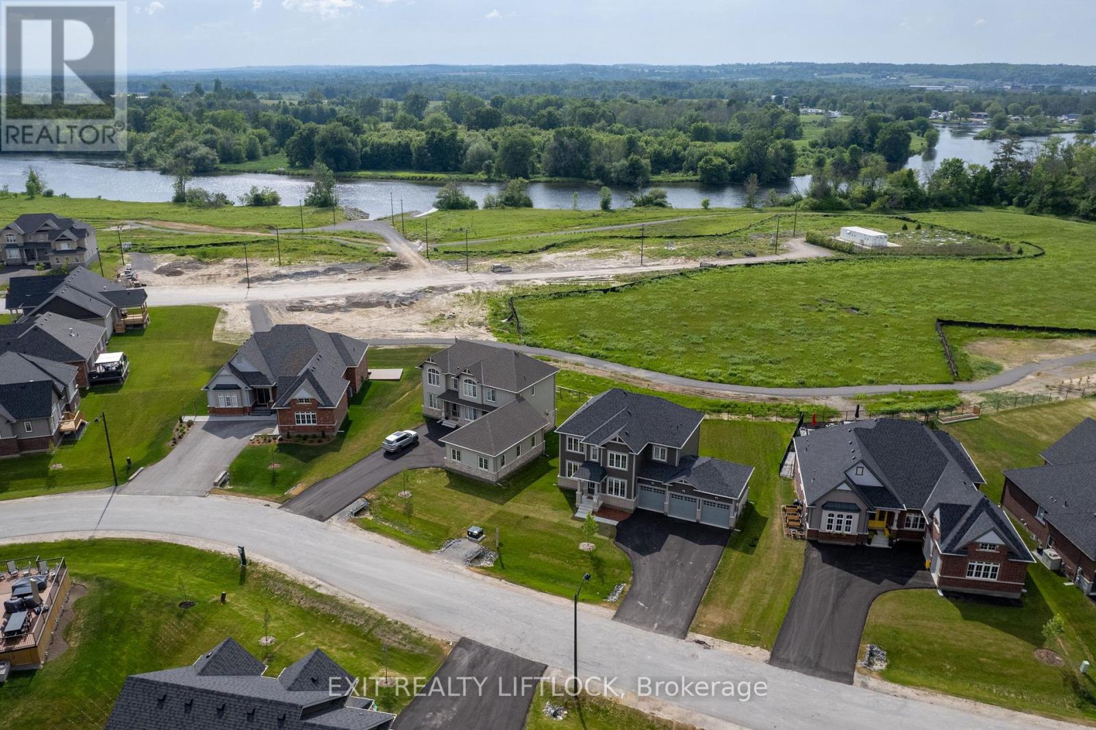 9 Wishing Well Lane, Otonabee-South Monaghan, Ontario  K9J 0K6 - Photo 3 - X12925120
