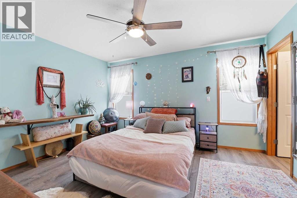 5 Lincoln Street, Sylvan Lake, Alberta  T4S 2R1 - Photo 22 - A2288595