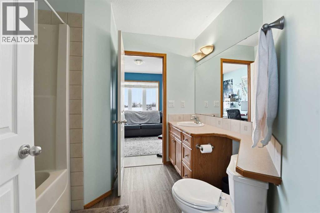 5 Lincoln Street, Sylvan Lake, Alberta  T4S 2R1 - Photo 29 - A2288595