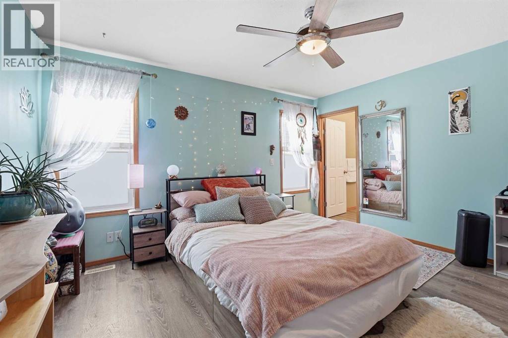 5 Lincoln Street, Sylvan Lake, Alberta  T4S 2R1 - Photo 24 - A2288595