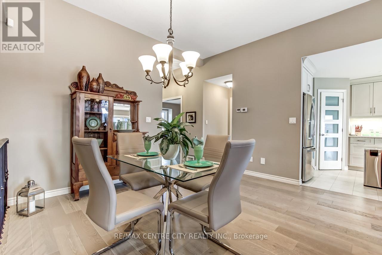 417 Beamish Street, Central Elgin (Port Stanley), Ontario  N5L 0A7 - Photo 7 - X12925118