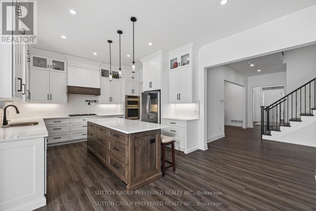 105 Harvest Lane, Thames Centre, Ontario  N0L 1G2 - Photo 14 - X12925168