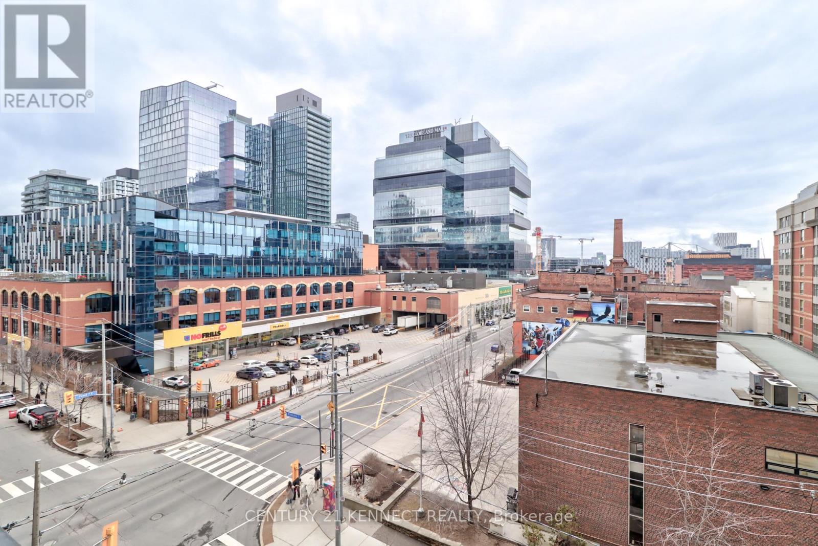 504 - 70 Princess Street, Toronto, Ontario  M5A 0X6 - Photo 17 - C12925090