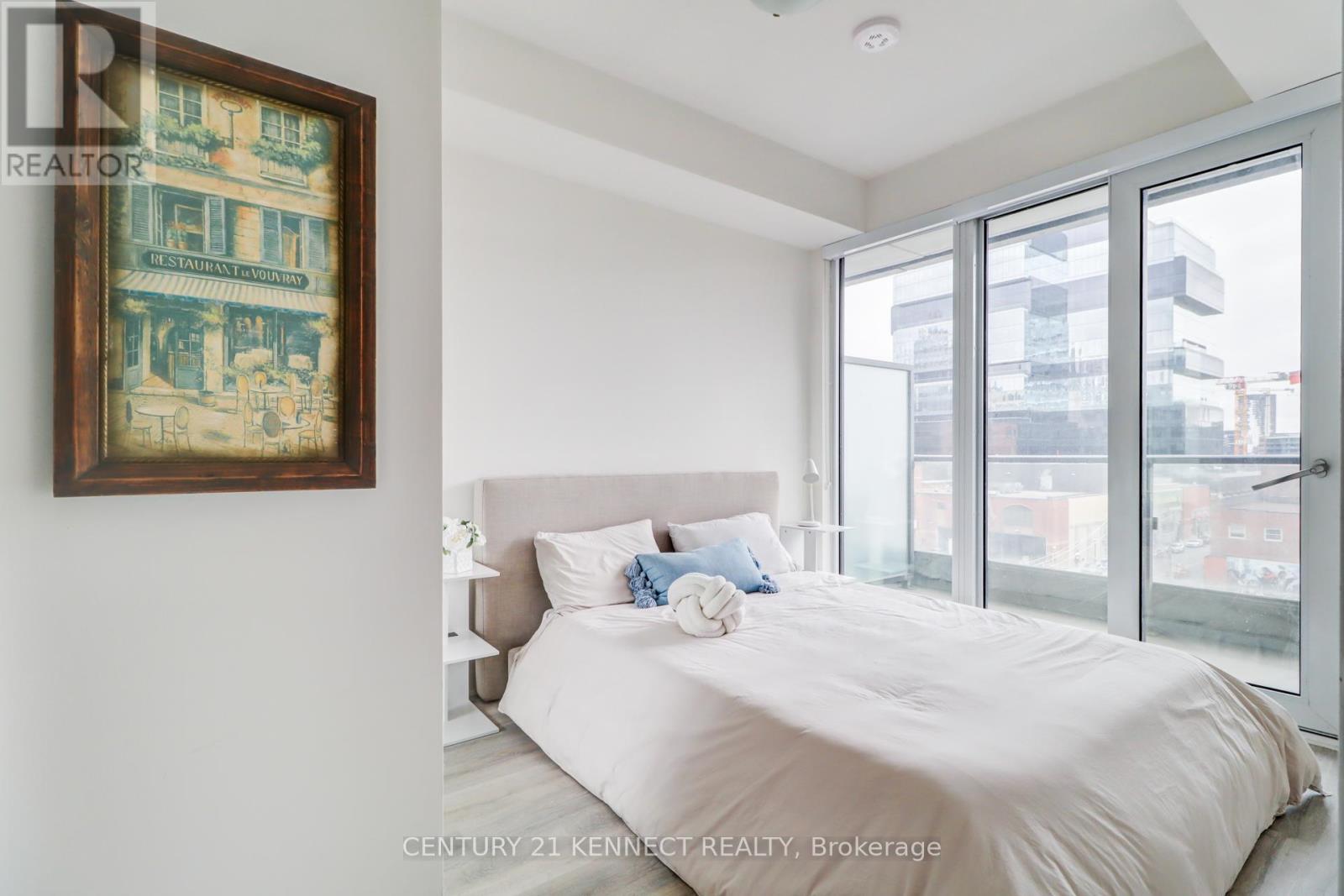 504 - 70 Princess Street, Toronto, Ontario  M5A 0X6 - Photo 18 - C12925090