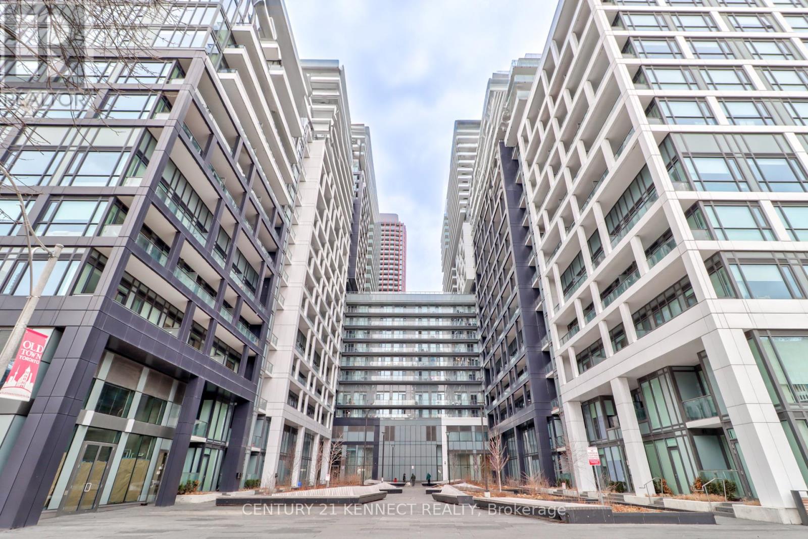 504 - 70 Princess Street, Toronto, Ontario  M5A 0X6 - Photo 2 - C12925090