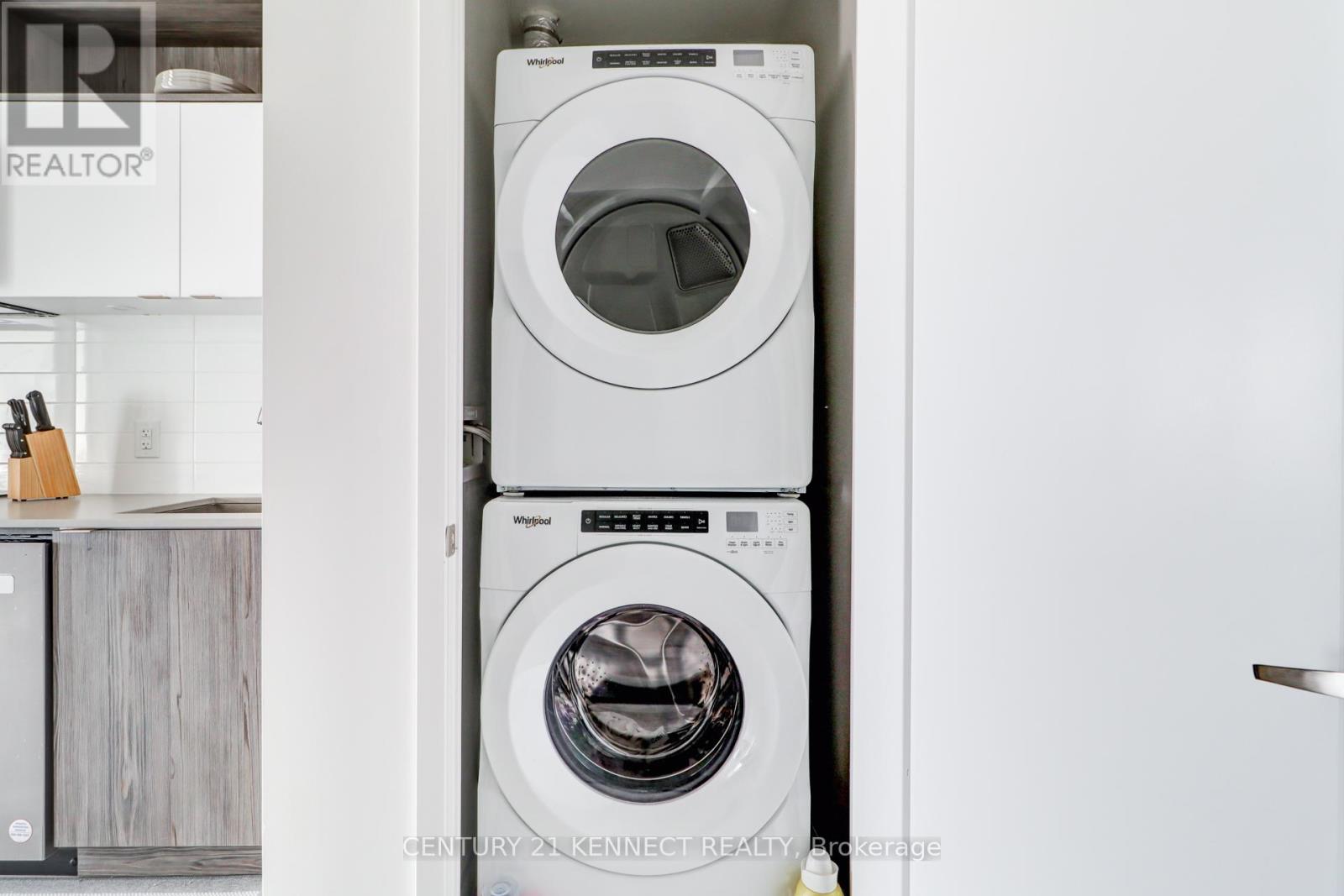 504 - 70 Princess Street, Toronto, Ontario  M5A 0X6 - Photo 23 - C12925090