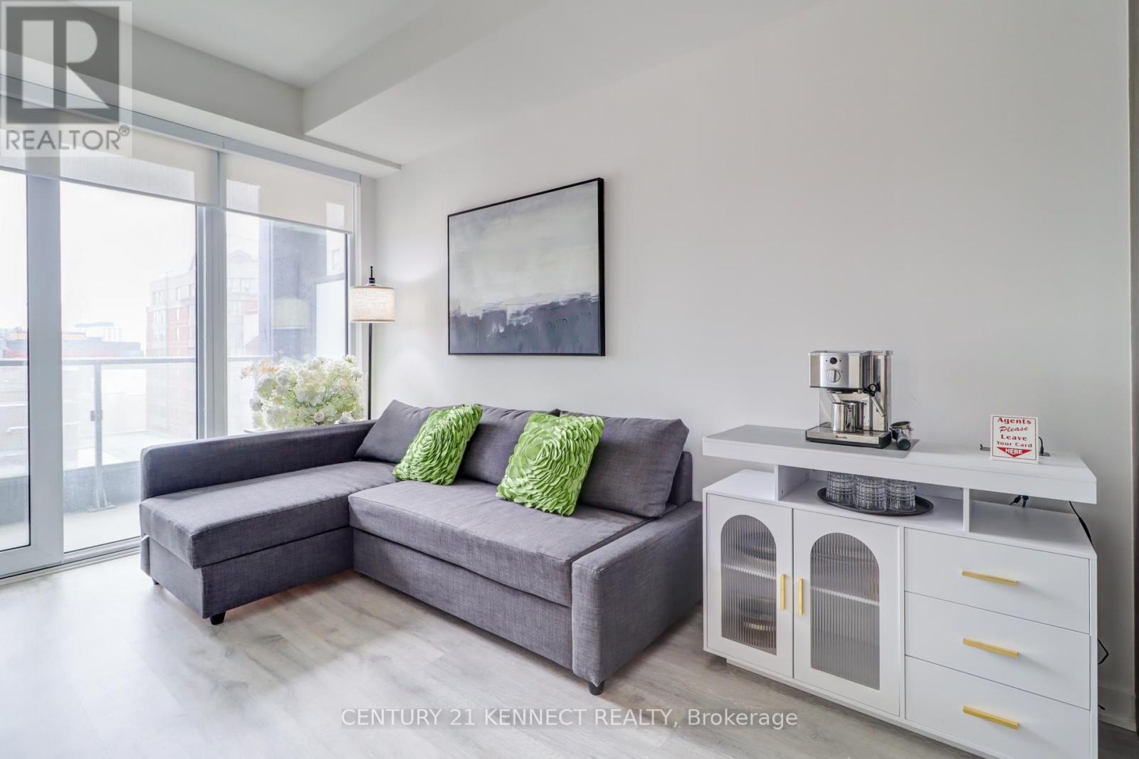 504 - 70 Princess Street, Toronto, Ontario  M5A 0X6 - Photo 4 - C12925090