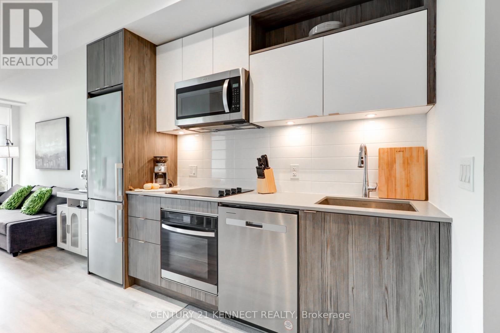 504 - 70 Princess Street, Toronto, Ontario  M5A 0X6 - Photo 7 - C12925090