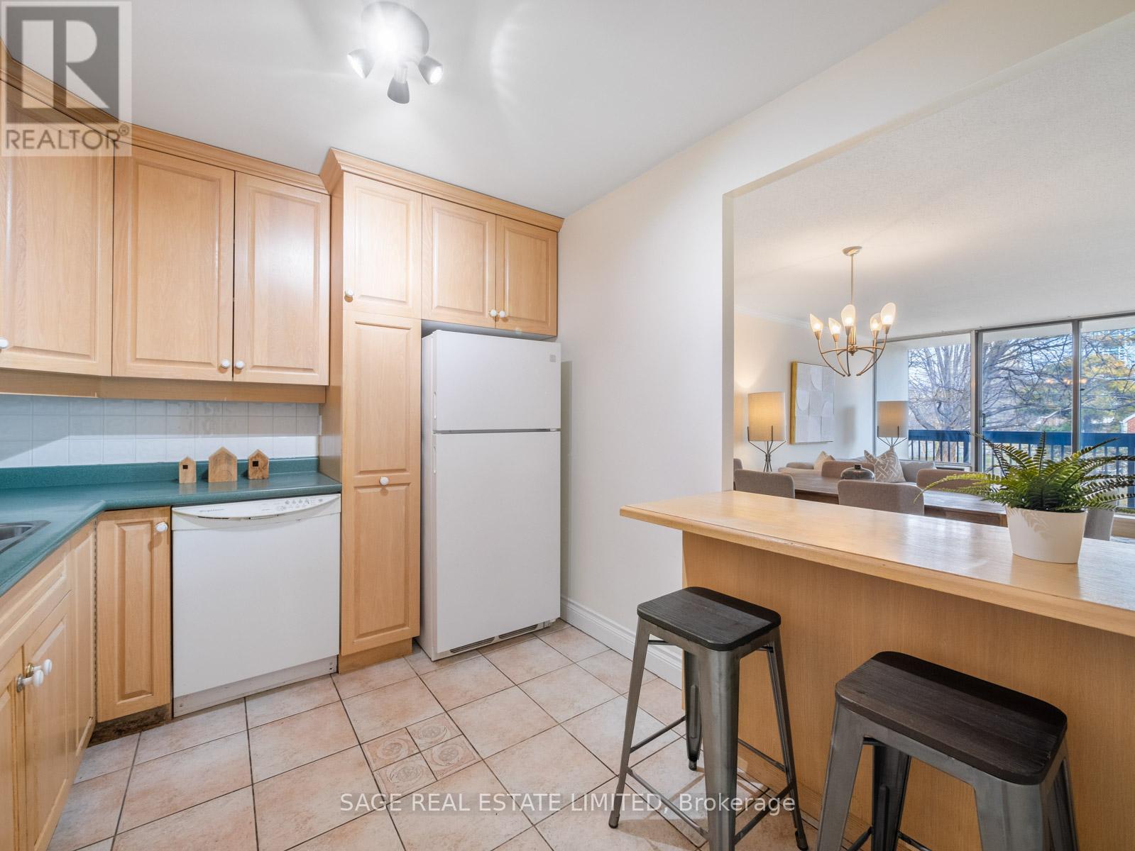 213e - 30 Fashion Roseway, Toronto, Ontario  M2N 6B4 - Photo 9 - C12925248