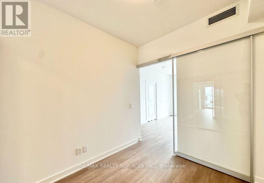 1004 - 543 Richmond Street W, Toronto, Ontario  M5V 0W9 - Photo 6 - C12925268