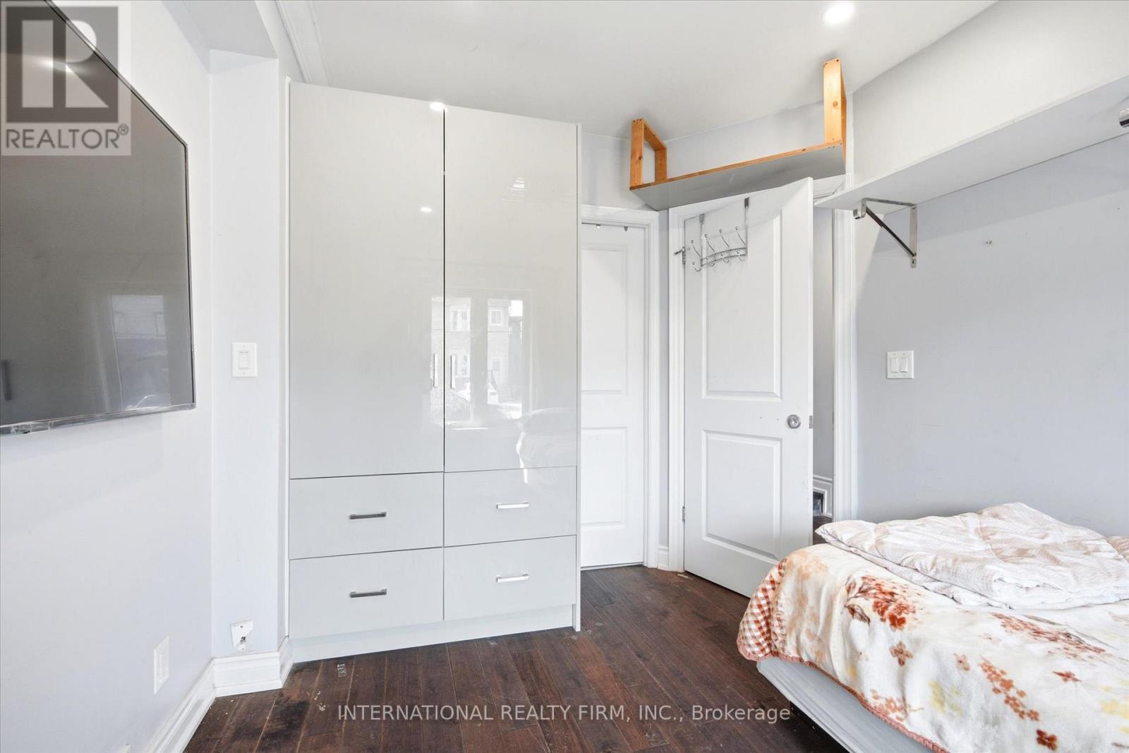 568 Delaware Avenue N, Toronto, Ontario  M6H 2V2 - Photo 11 - C12925296