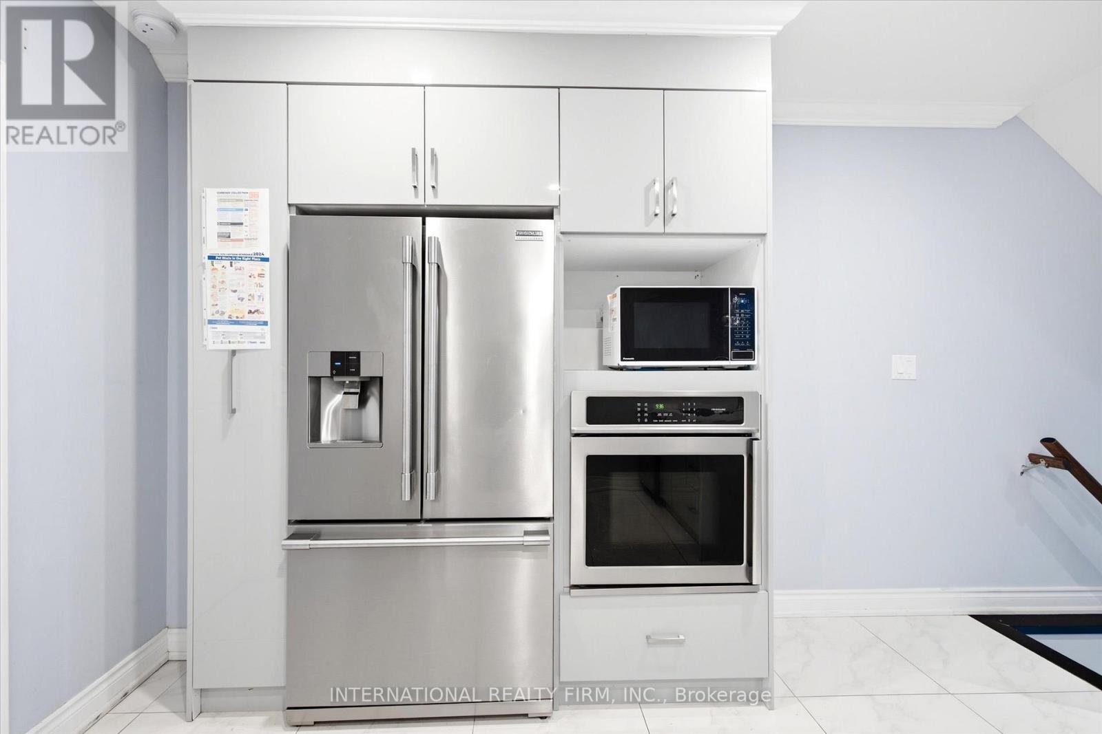 568 Delaware Avenue N, Toronto, Ontario  M6H 2V2 - Photo 8 - C12925296