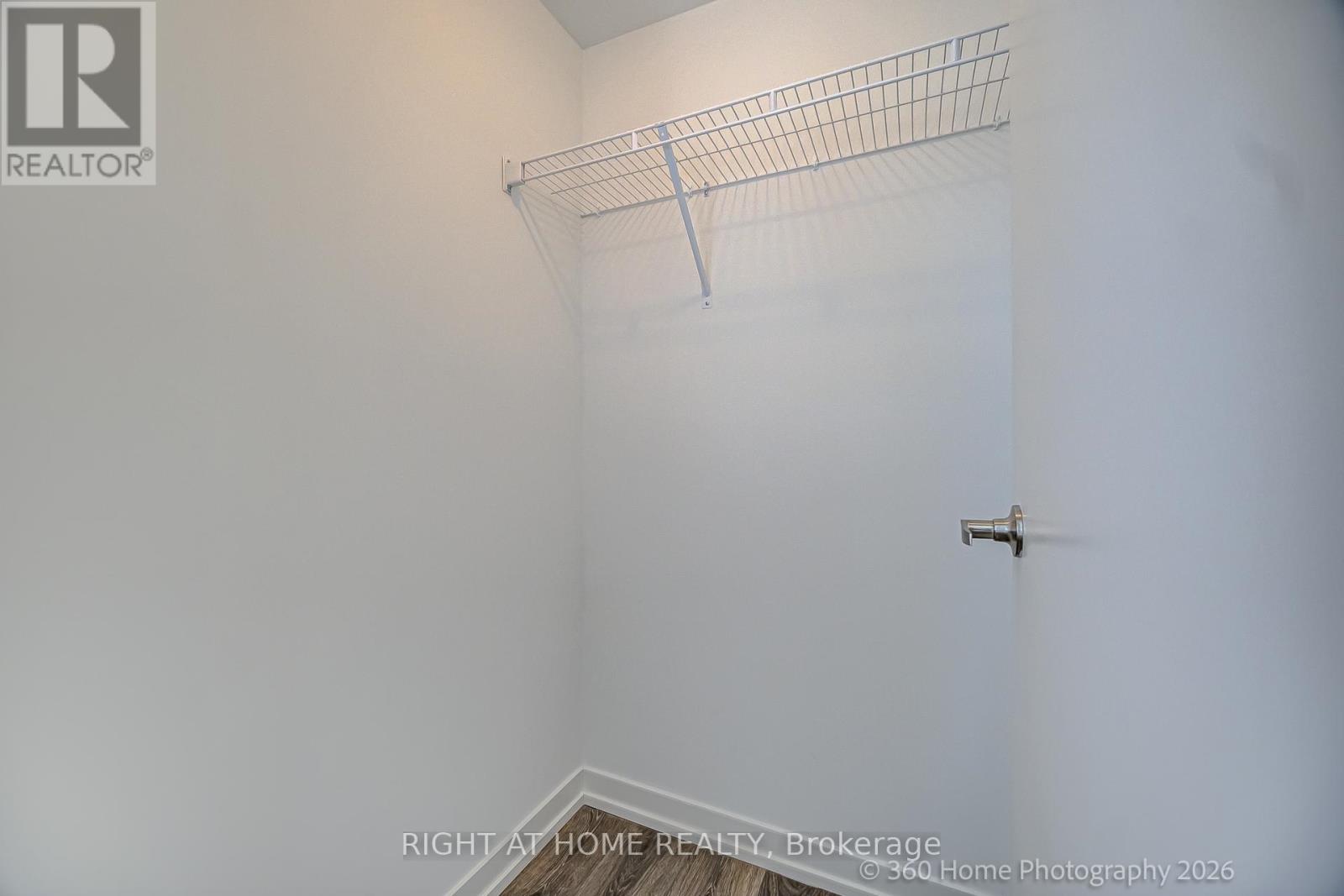 1 Case Ootes Drive, Toronto, Ontario  M4A 0A9 - Photo 20 - C12925306