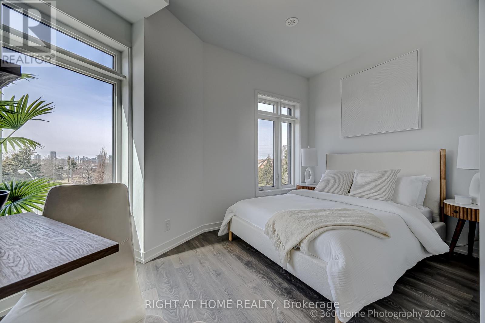 1 Case Ootes Drive, Toronto, Ontario  M4A 0A9 - Photo 21 - C12925306