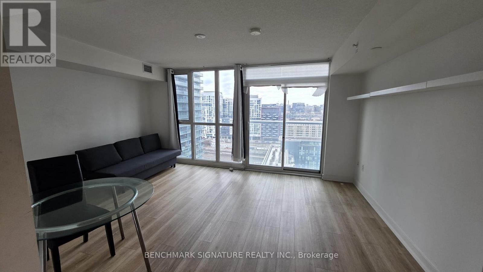 2008 - 85 Queens Wharf Road, Toronto, Ontario M5V 0J9 - Photo 10 - C12925326