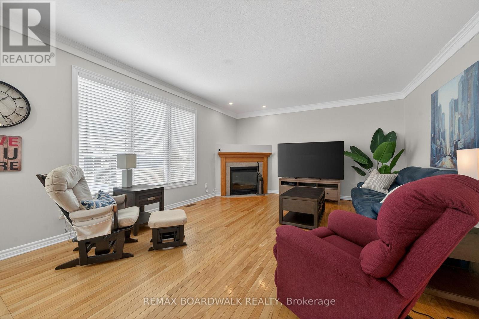 85 Woliston Crescent, Ottawa, Ontario  K2W 1G2 - Photo 18 - X12925080