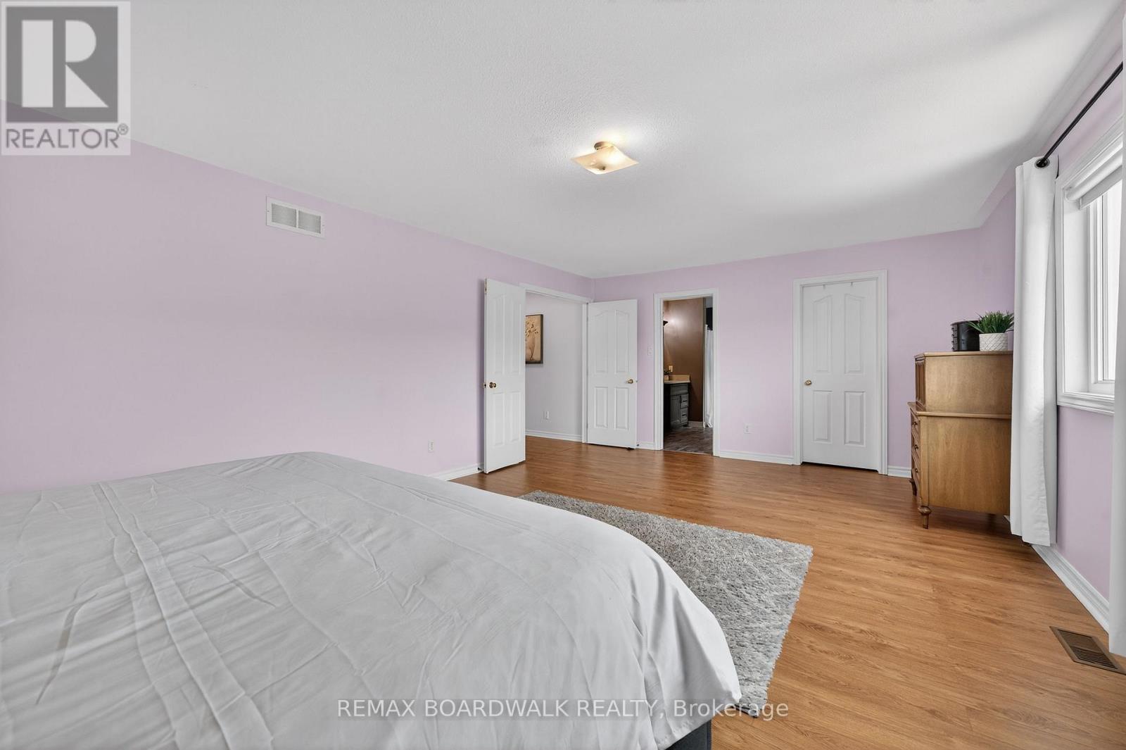 85 Woliston Crescent, Ottawa, Ontario  K2W 1G2 - Photo 25 - X12925080