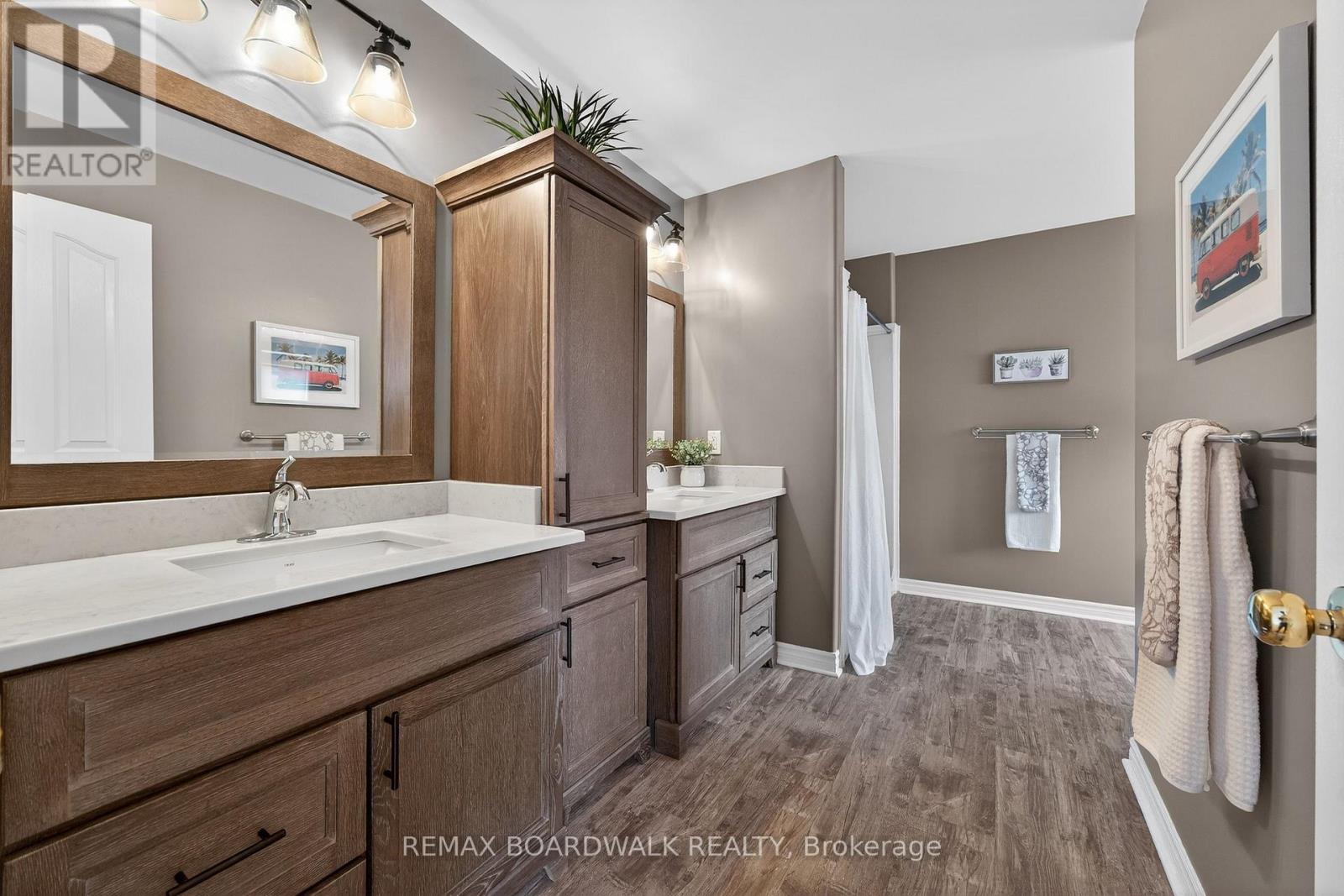 85 Woliston Crescent, Ottawa, Ontario  K2W 1G2 - Photo 26 - X12925080