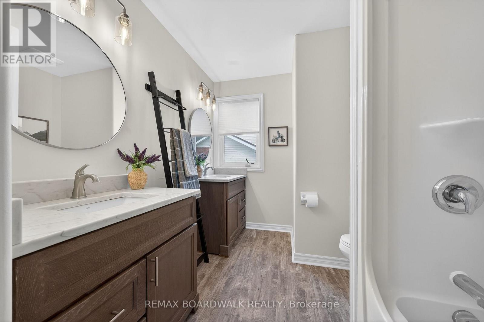 85 Woliston Crescent, Ottawa, Ontario  K2W 1G2 - Photo 32 - X12925080