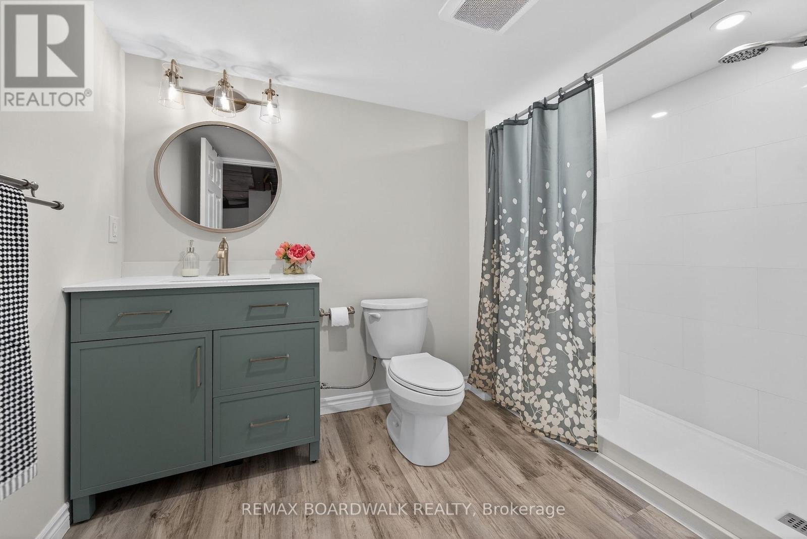 85 Woliston Crescent, Ottawa, Ontario  K2W 1G2 - Photo 36 - X12925080