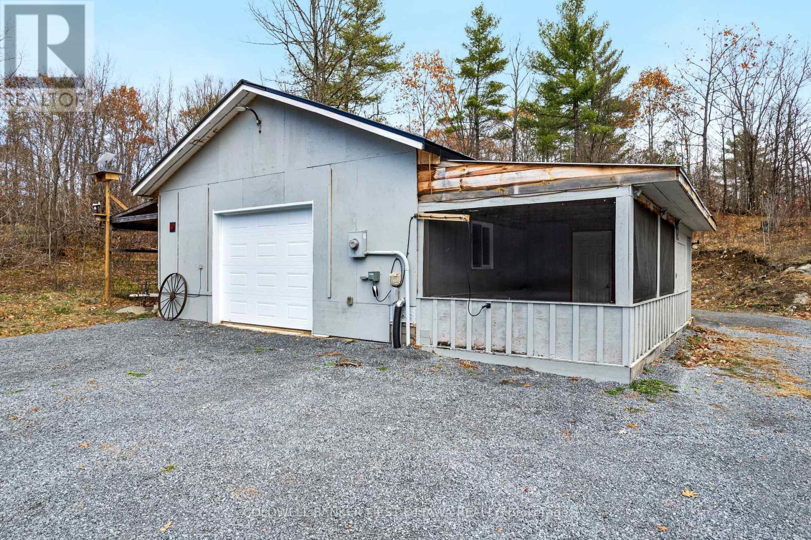 946 French Line Road, Lanark Highlands, Ontario  K0G 1K0 - Photo 27 - X12925158