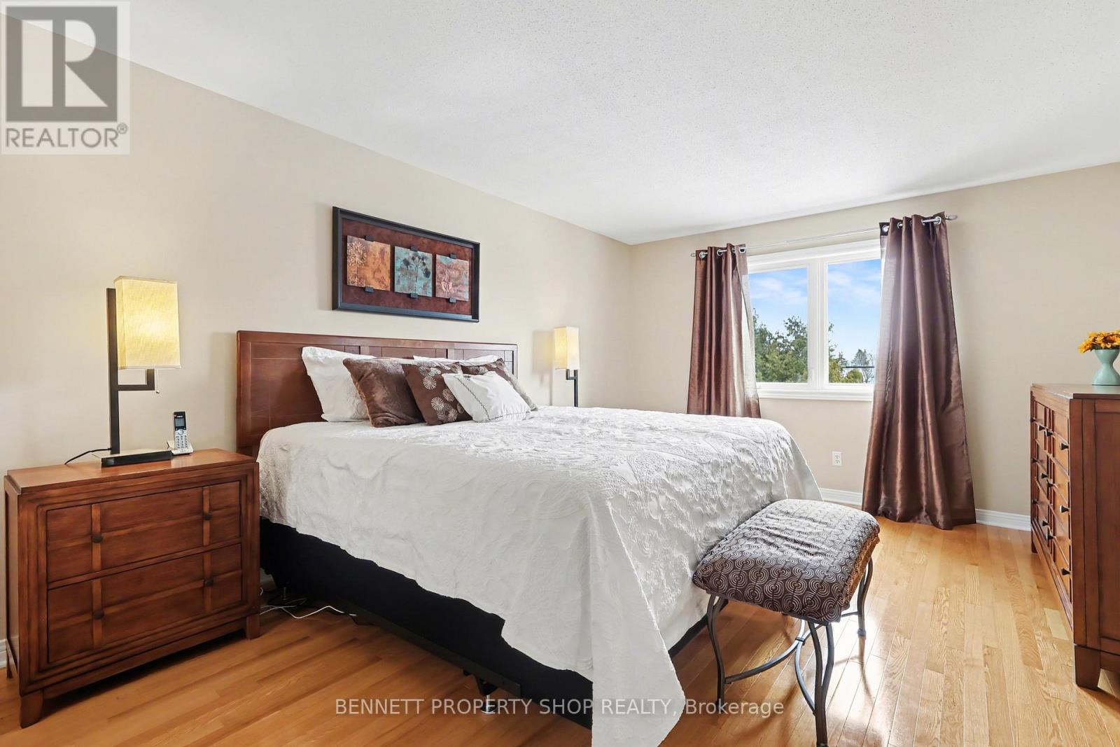 1476 Bourcier Drive, Ottawa, Ontario  K1E 3J8 - Photo 16 - X12925166