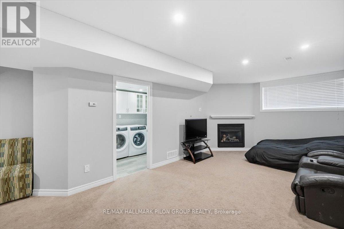 504 Allegro Way, Ottawa, Ontario  K4A 0H6 - Photo 19 - X12925254