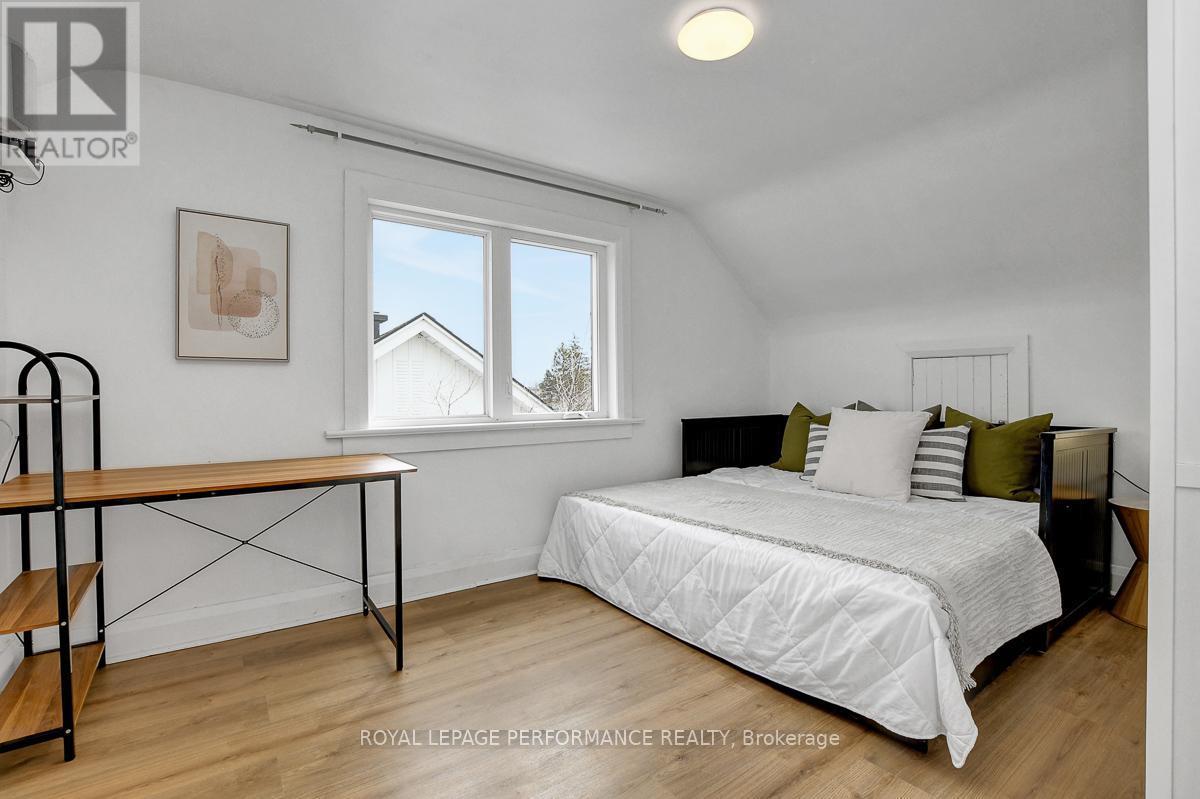 45 Queen Mary Street, Ottawa, Ontario  K1K 1X8 - Photo 25 - X12925264