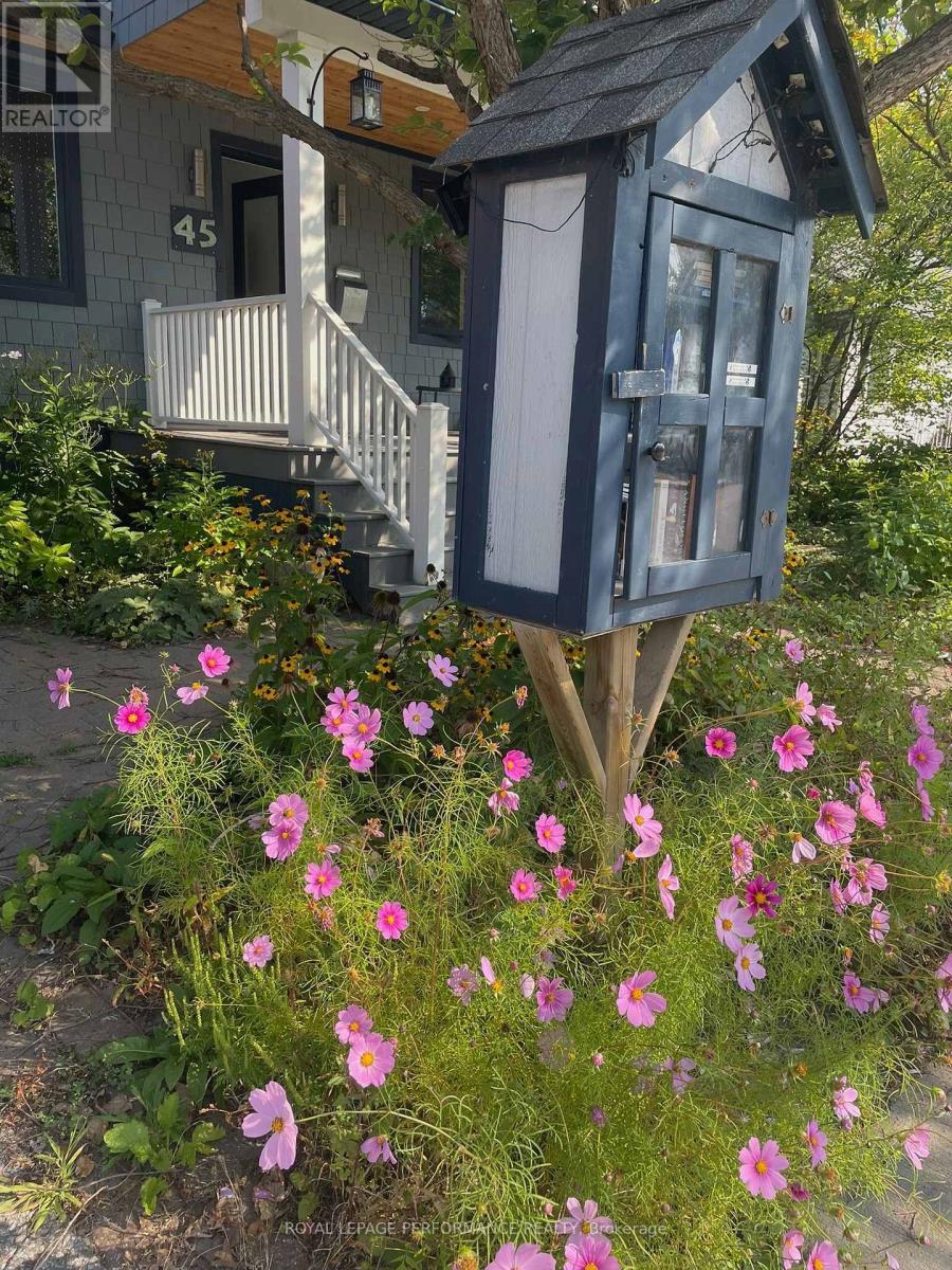 45 Queen Mary Street, Ottawa, Ontario  K1K 1X8 - Photo 46 - X12925264