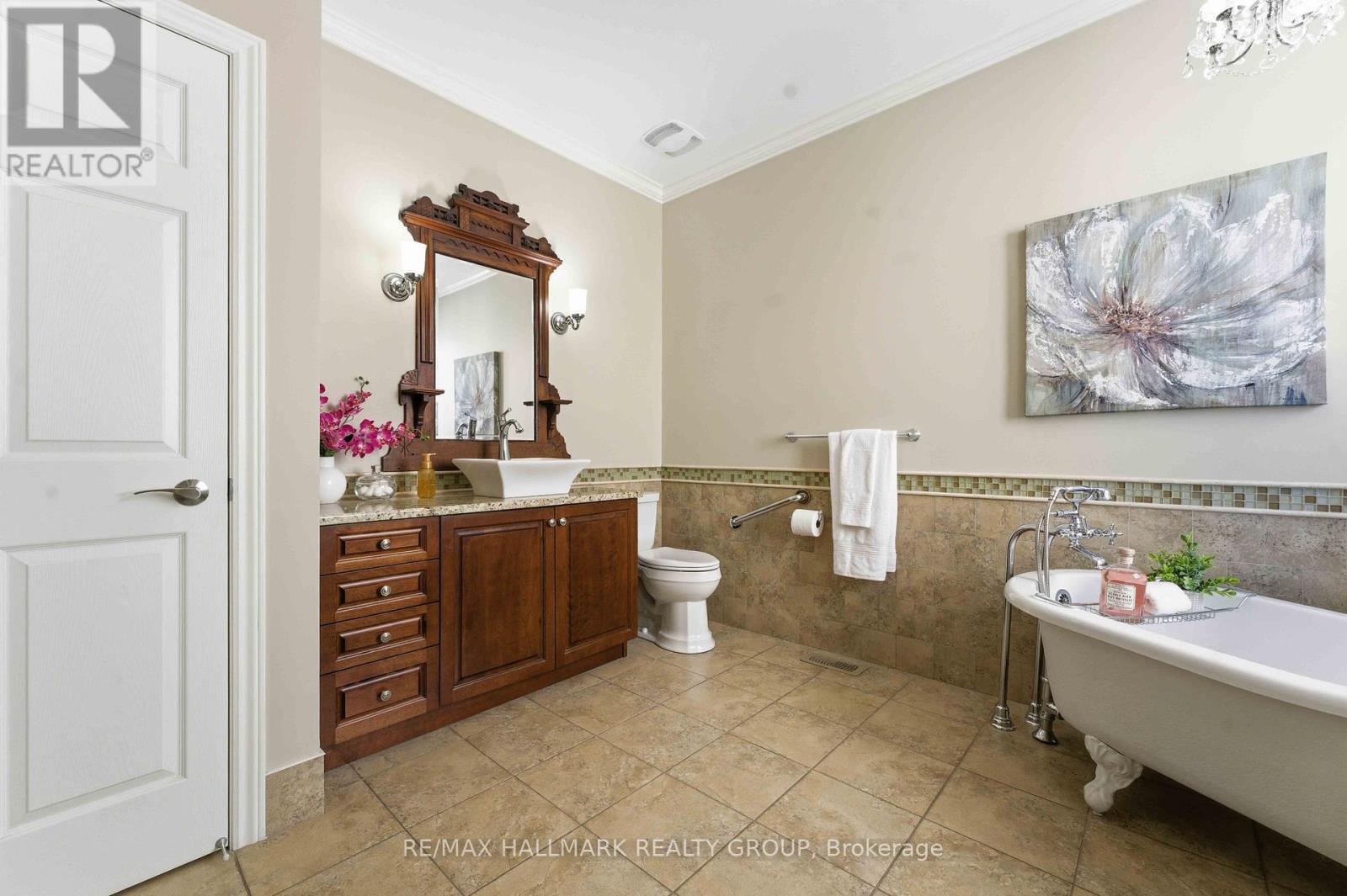 84 Chanonhouse Drive, Ottawa, Ontario  K0A 2Z0 - Photo 15 - X12925318