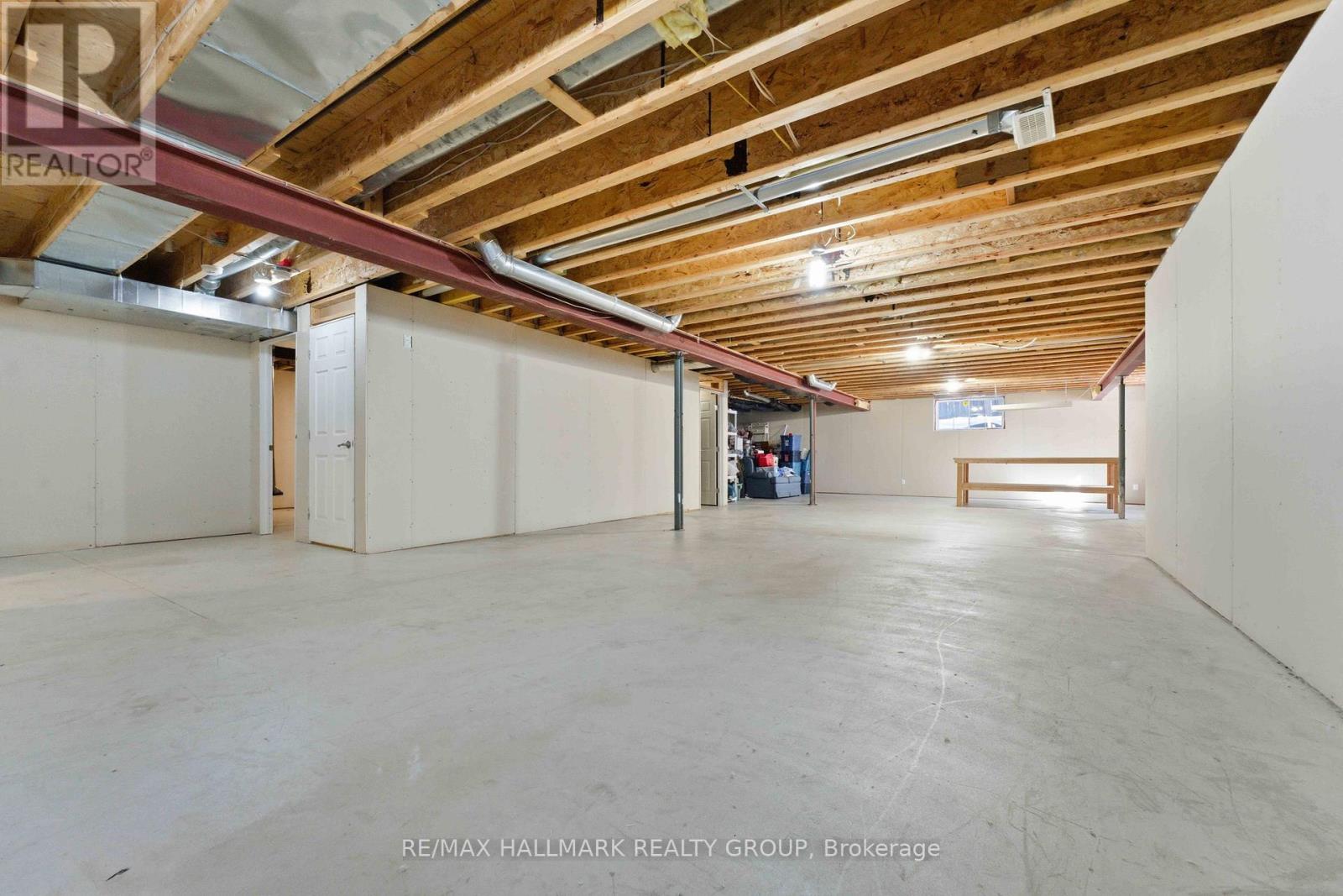 84 Chanonhouse Drive, Ottawa, Ontario  K0A 2Z0 - Photo 26 - X12925318