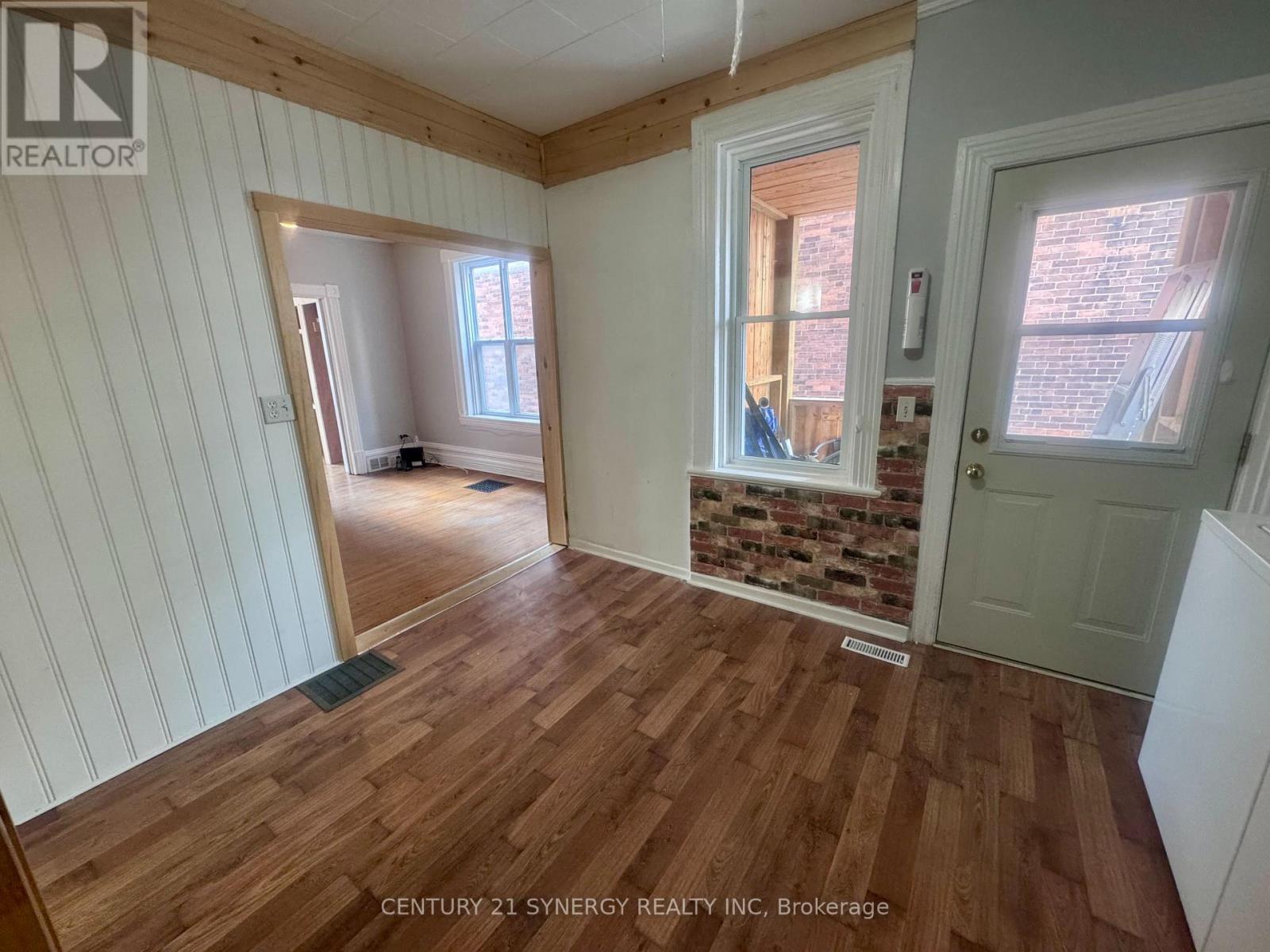 164 Chambers Street, Smiths Falls, Ontario  K7A 2Z4 - Photo 9 - X12925336