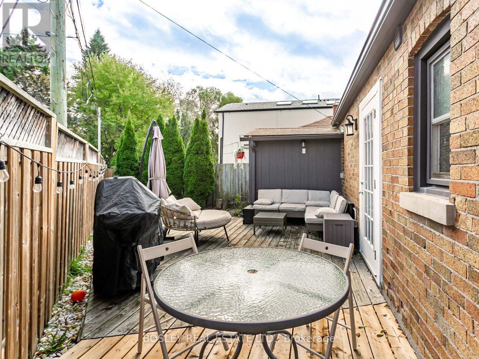 131 Meighen Avenue, Toronto, Ontario  M4B 2H8 - Photo 32 - E12925138