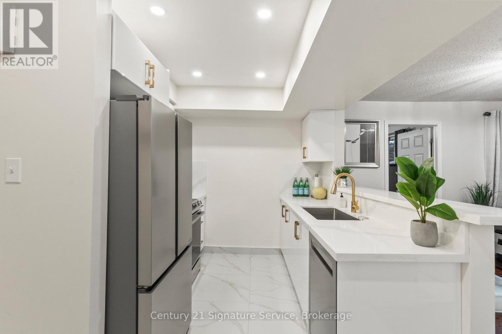 1 - 24 Petra Way, Whitby, Ontario L1R 0A5 - Photo 7 - E12925212